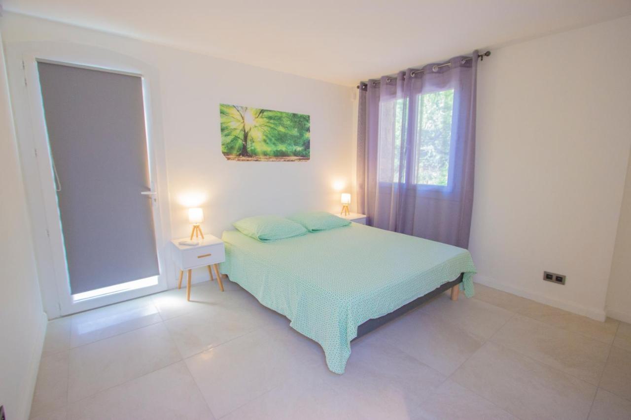 Le Nautile Villa Hyeres Exterior photo